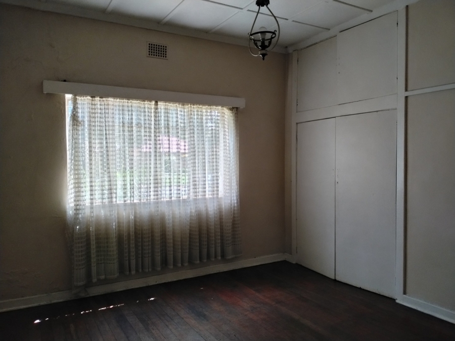 6 Bedroom Property for Sale in Selection Park Gauteng