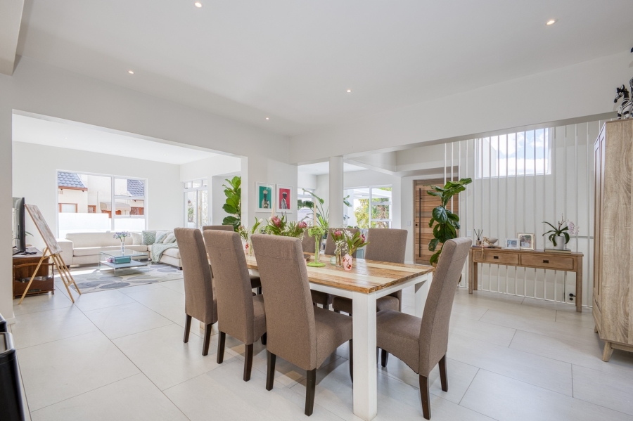 4 Bedroom Property for Sale in Dainfern Golf Estate Gauteng