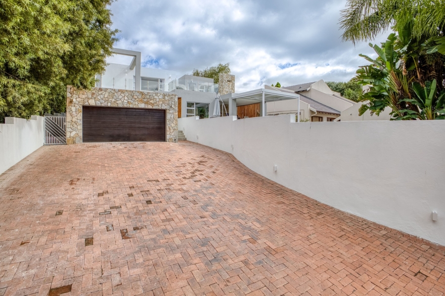 4 Bedroom Property for Sale in Dainfern Golf Estate Gauteng