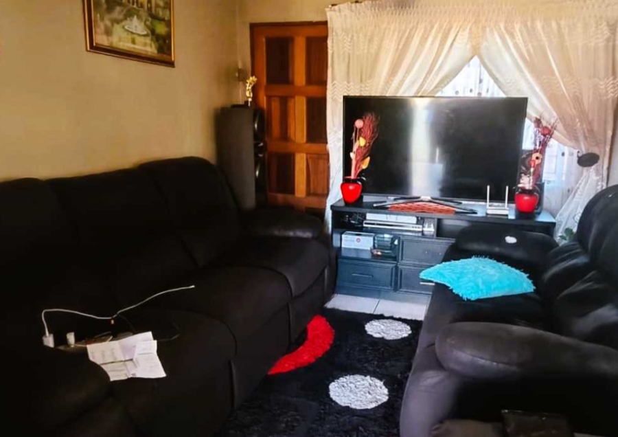 3 Bedroom Property for Sale in Philip Nel Park Gauteng