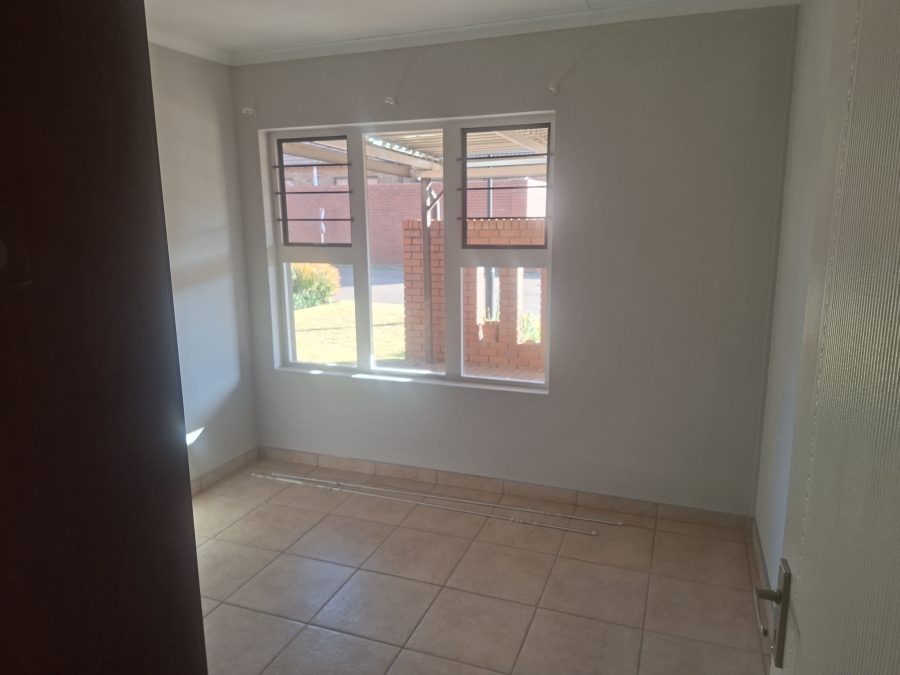 2 Bedroom Property for Sale in Willow Park Manor Gauteng