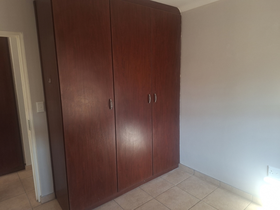 2 Bedroom Property for Sale in Willow Park Manor Gauteng