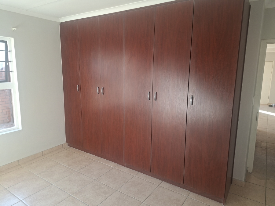 2 Bedroom Property for Sale in Willow Park Manor Gauteng