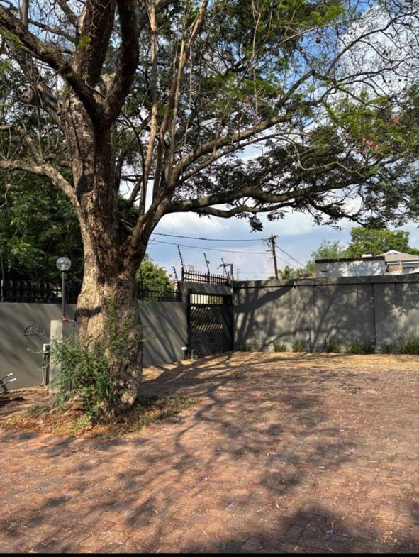 To Let 1 Bedroom Property for Rent in Sandton Central Gauteng