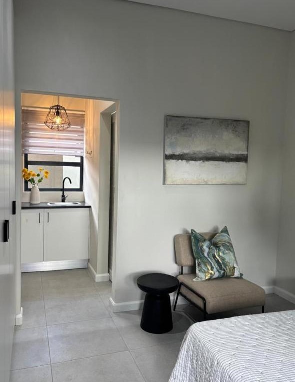 To Let 1 Bedroom Property for Rent in Sandton Central Gauteng