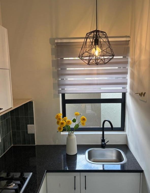 To Let 1 Bedroom Property for Rent in Sandton Central Gauteng