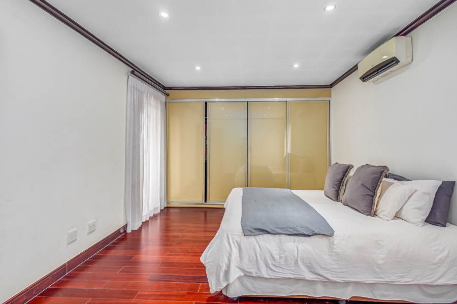 To Let 3 Bedroom Property for Rent in Fourways Gauteng