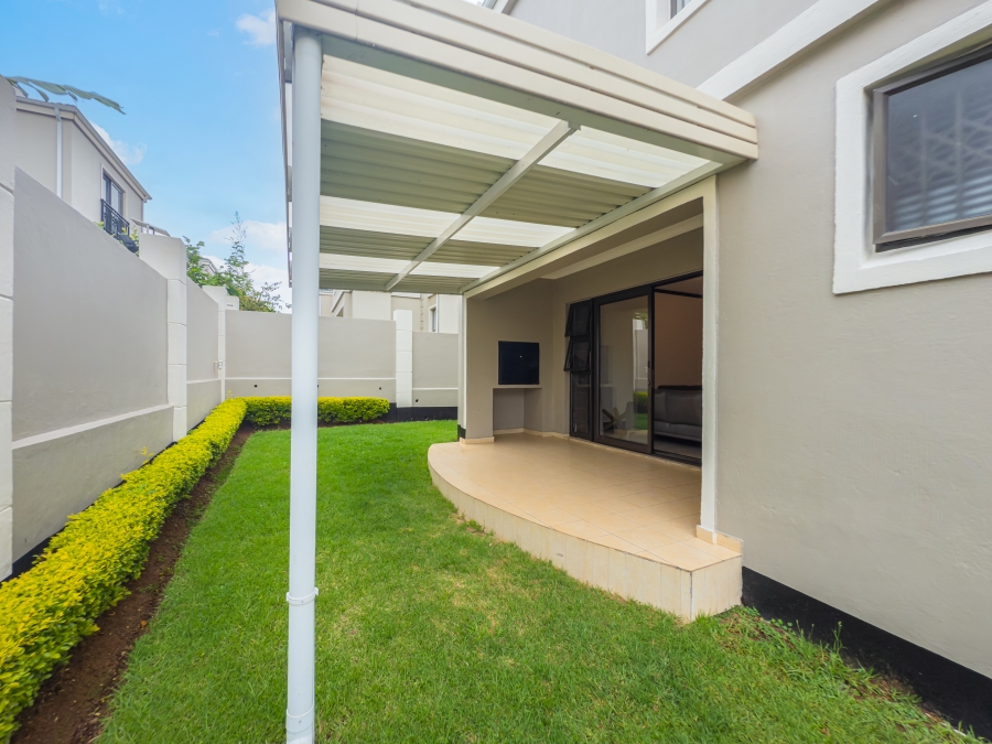 To Let 3 Bedroom Property for Rent in Fourways Gauteng
