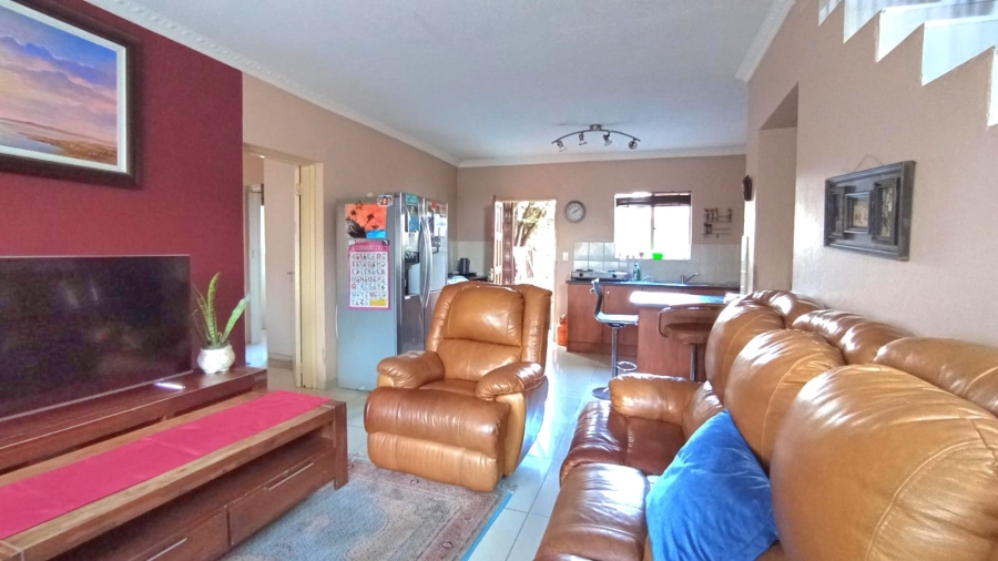3 Bedroom Property for Sale in Heuwelsig Estate Gauteng