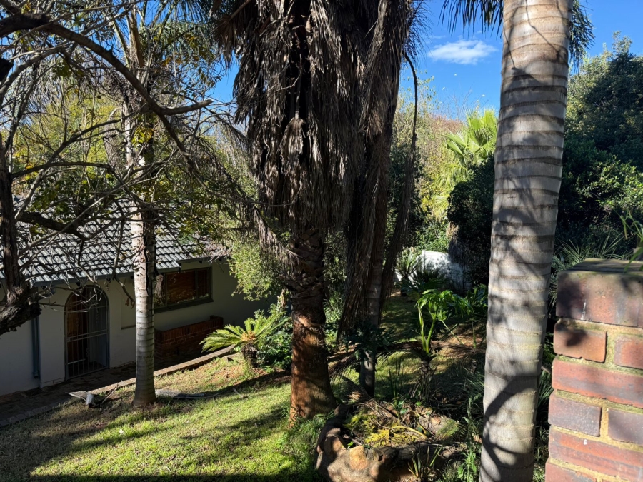 4 Bedroom Property for Sale in Kloofendal Gauteng