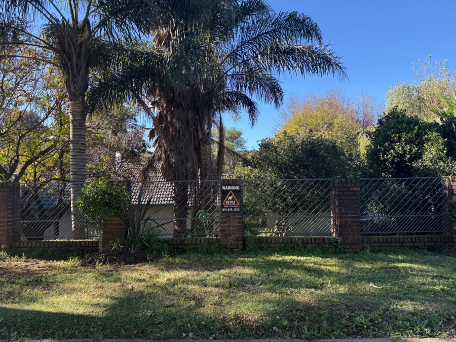4 Bedroom Property for Sale in Kloofendal Gauteng