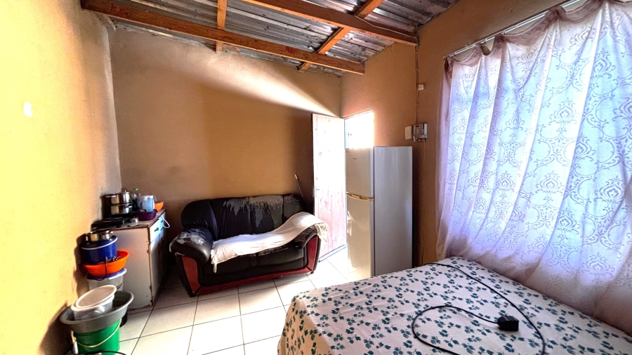 4 Bedroom Property for Sale in Buhle Park Gauteng