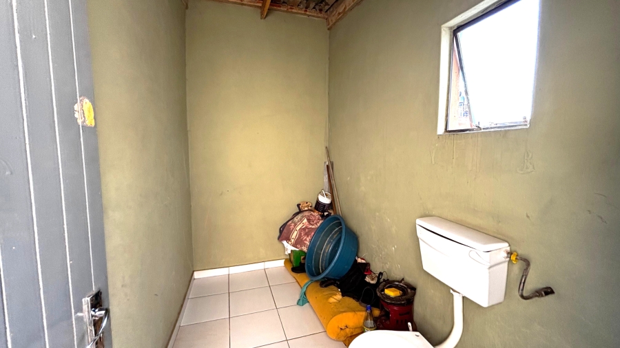 4 Bedroom Property for Sale in Buhle Park Gauteng