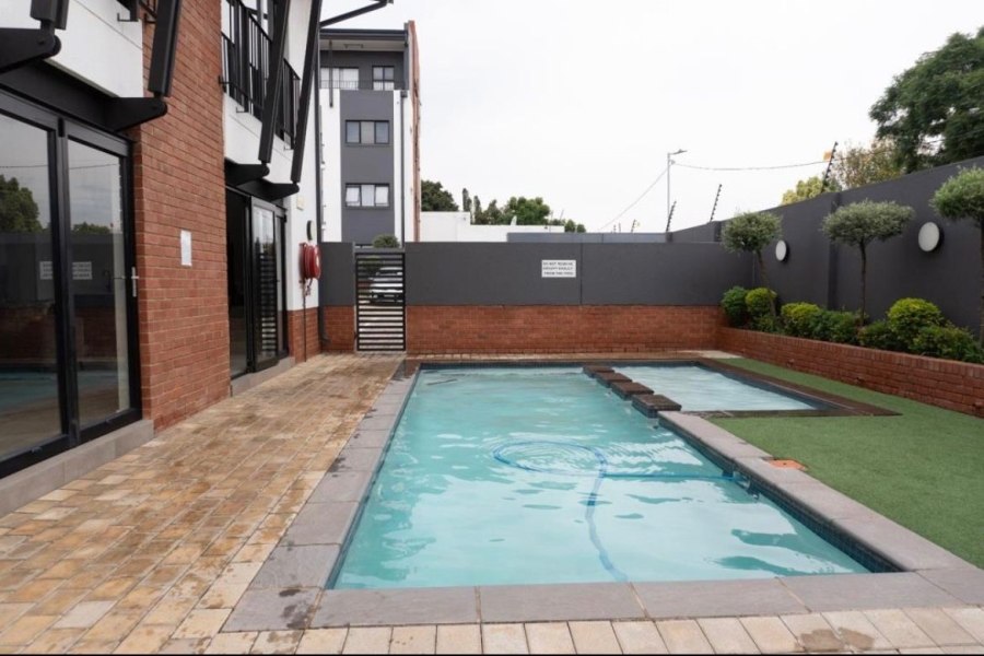 To Let 1 Bedroom Property for Rent in Bryanston Gauteng