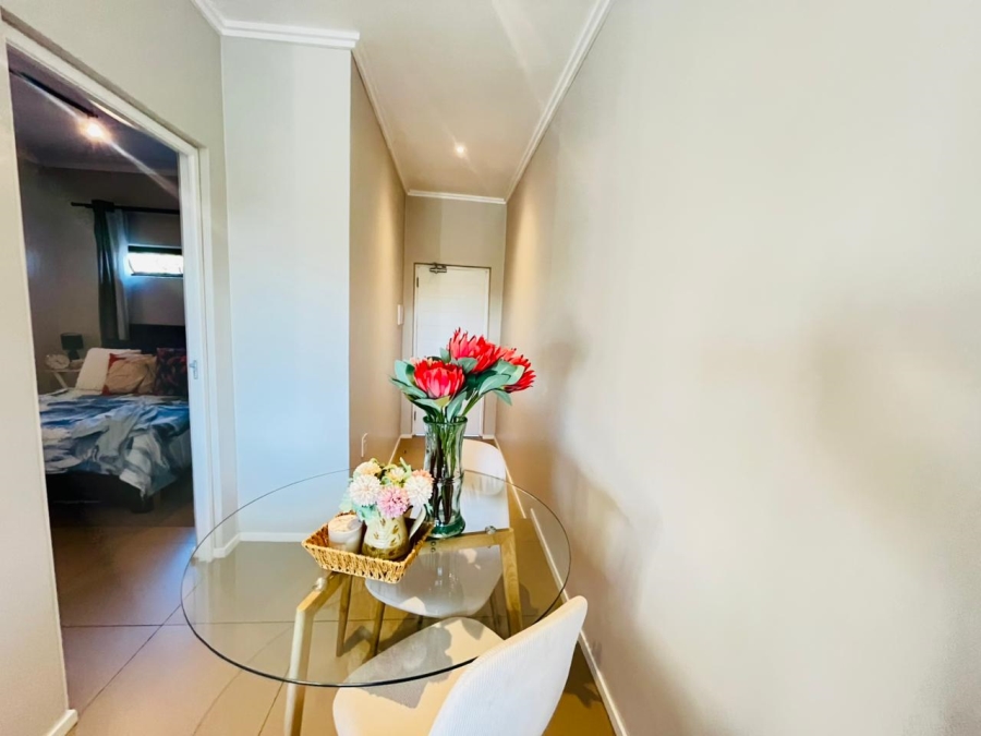 To Let 1 Bedroom Property for Rent in Bryanston Gauteng
