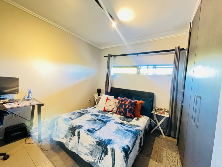 To Let 1 Bedroom Property for Rent in Bryanston Gauteng