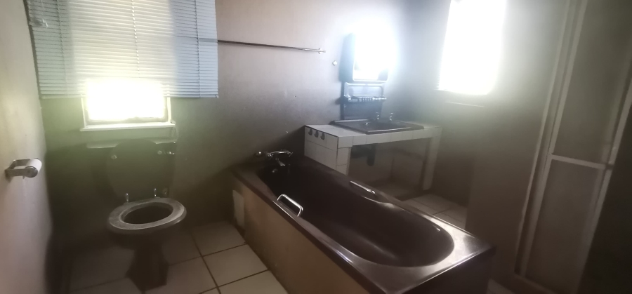 12 Bedroom Property for Sale in Magaliesburg Gauteng