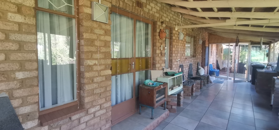 12 Bedroom Property for Sale in Magaliesburg Gauteng