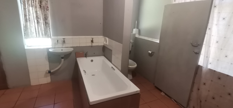 12 Bedroom Property for Sale in Magaliesburg Gauteng
