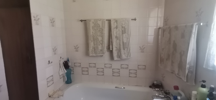 12 Bedroom Property for Sale in Magaliesburg Gauteng