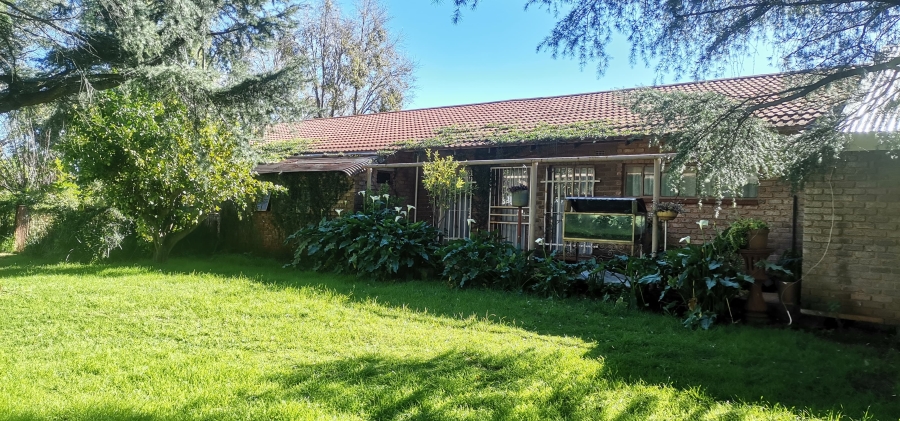 12 Bedroom Property for Sale in Magaliesburg Gauteng