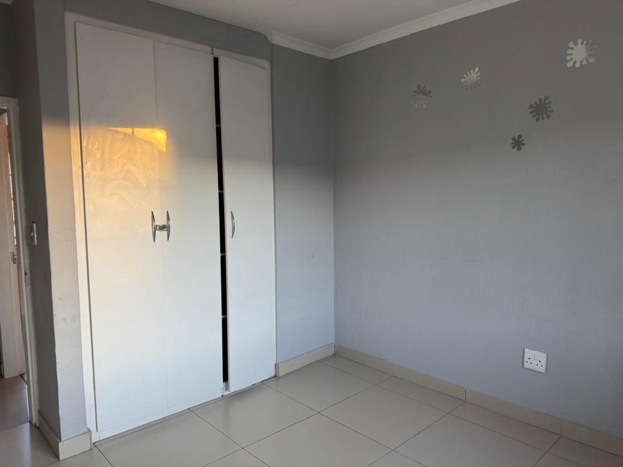 2 Bedroom Property for Sale in Elspark Gauteng