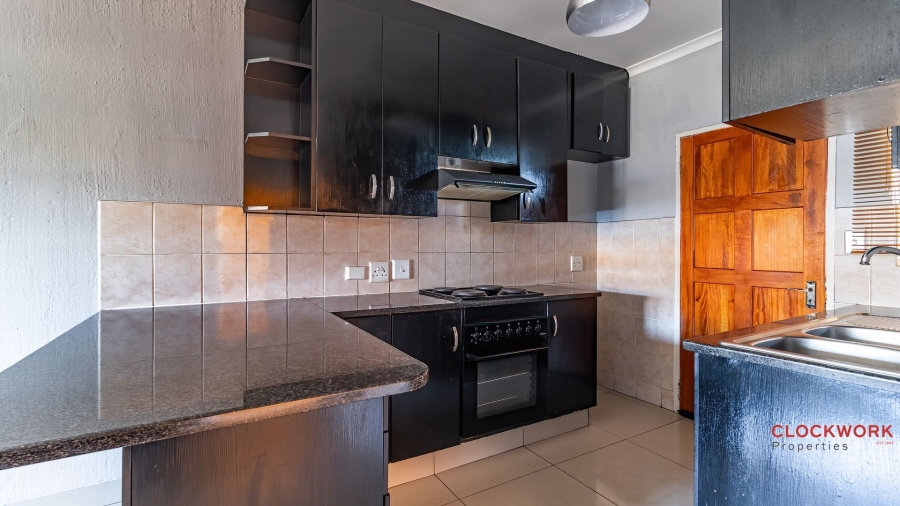 2 Bedroom Property for Sale in Elspark Gauteng