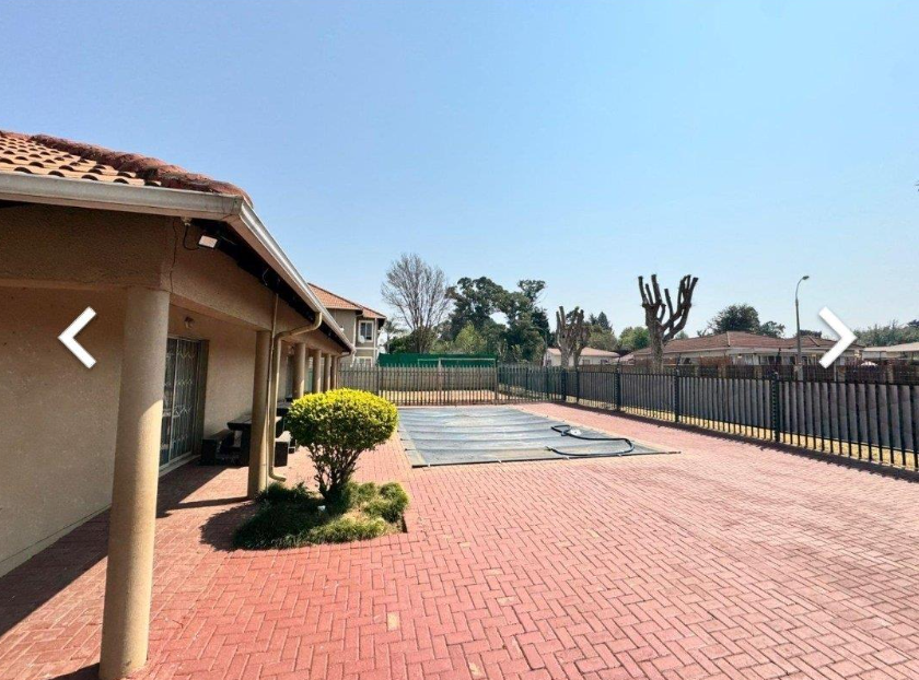 2 Bedroom Property for Sale in Comet Gauteng