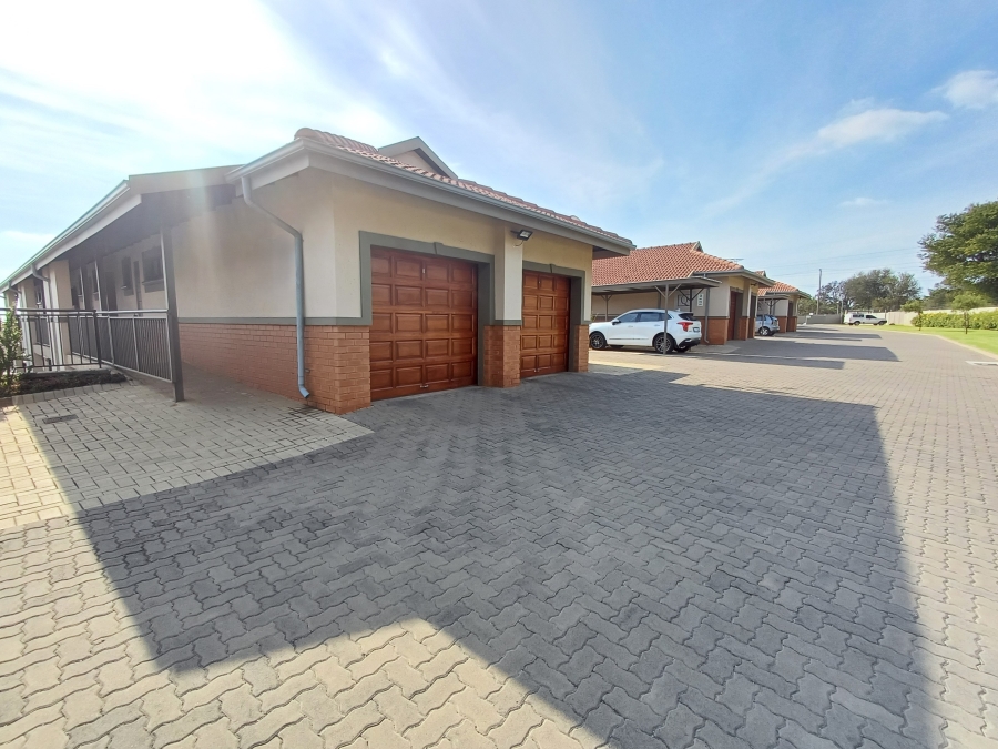 3 Bedroom Property for Sale in Pretorius Park Gauteng