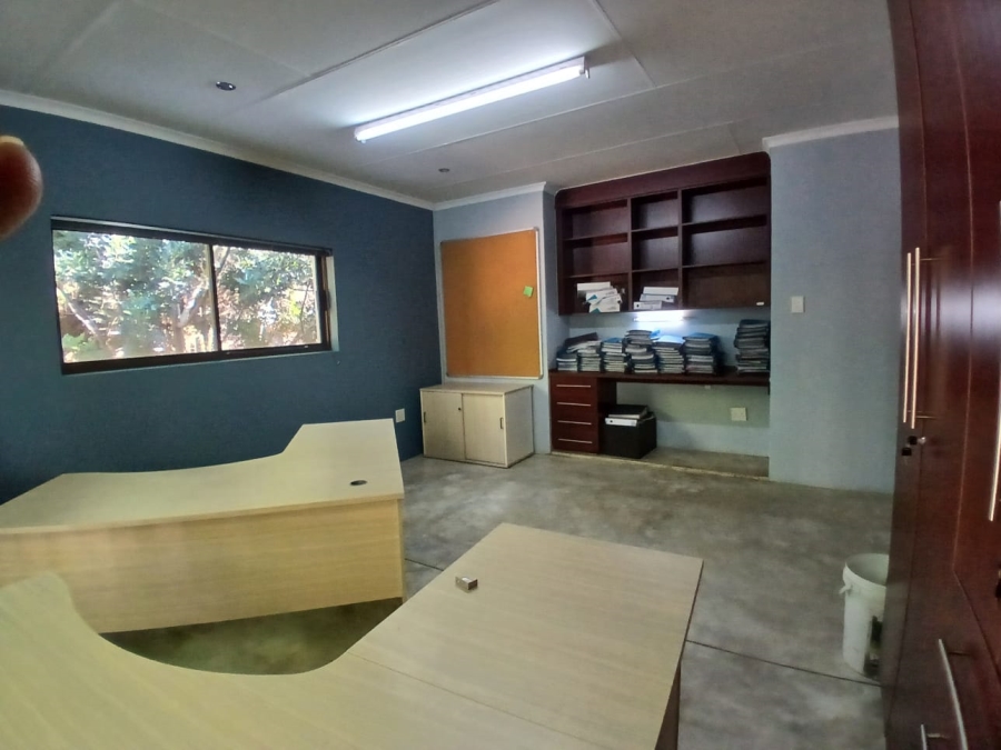 4 Bedroom Property for Sale in Waterkloof Heights Gauteng