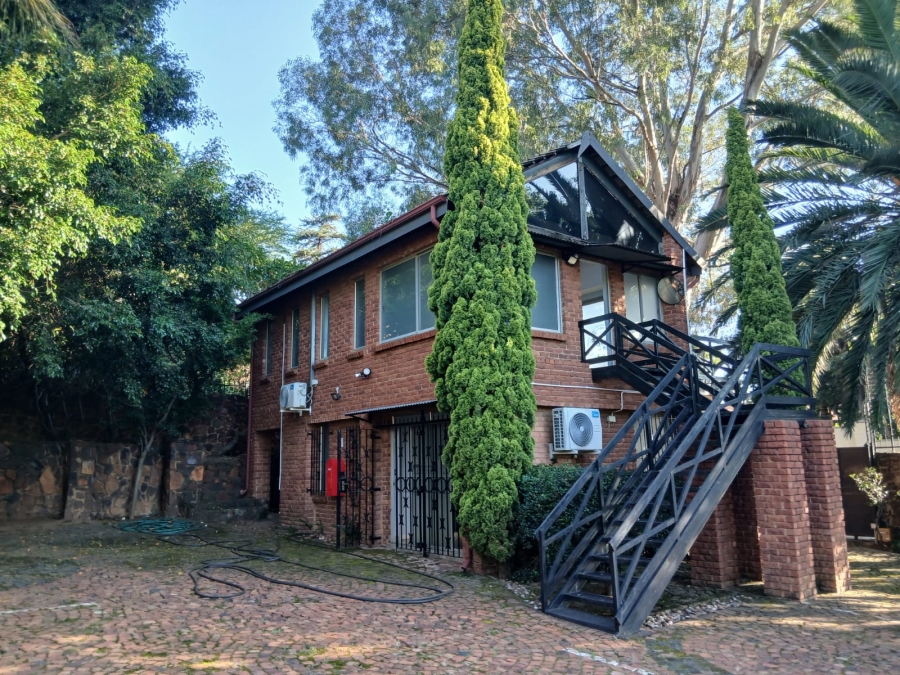 4 Bedroom Property for Sale in Waterkloof Heights Gauteng