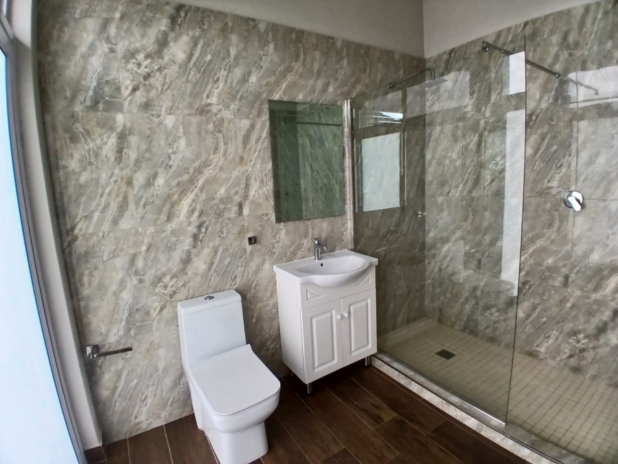 To Let 5 Bedroom Property for Rent in Waterkloof Ridge Gauteng