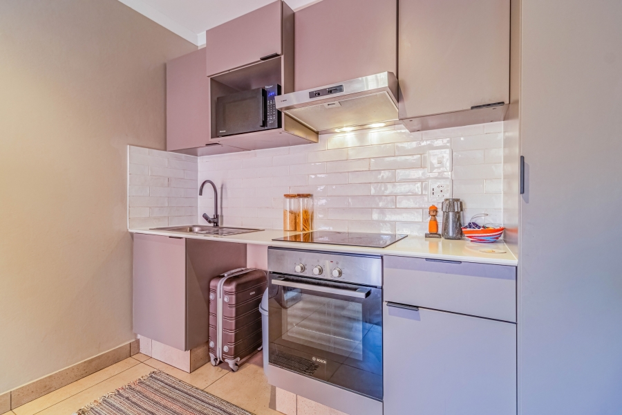 1 Bedroom Property for Sale in Bedfordview Gauteng