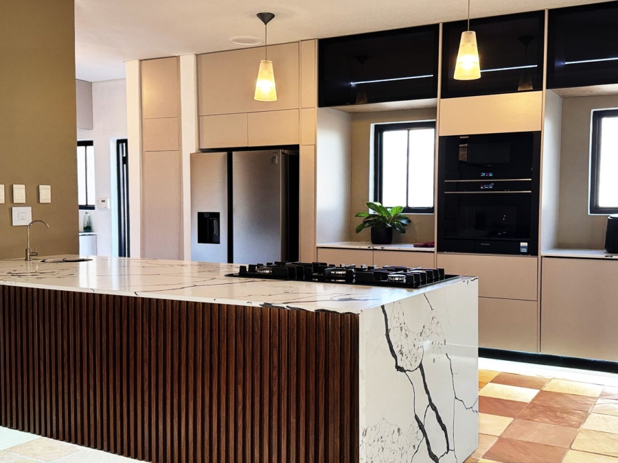 6 Bedroom Property for Sale in Dainfern Gauteng