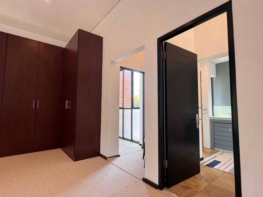 6 Bedroom Property for Sale in Dainfern Gauteng