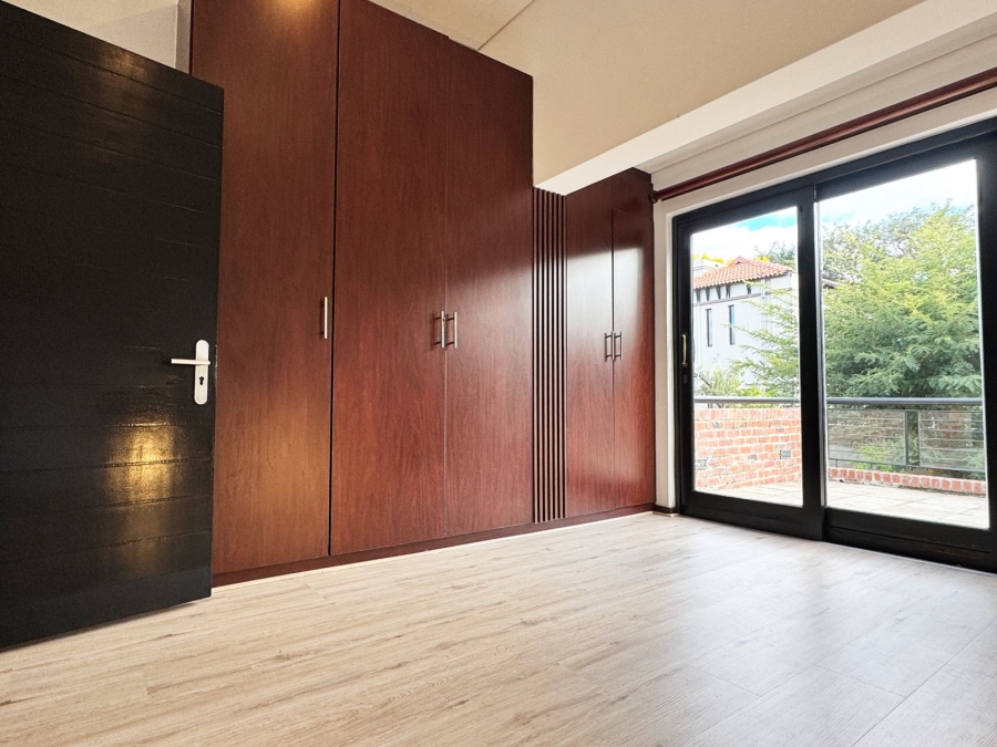 6 Bedroom Property for Sale in Dainfern Gauteng