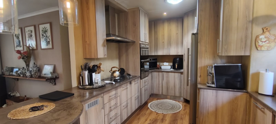 3 Bedroom Property for Sale in Culemborg Park Gauteng