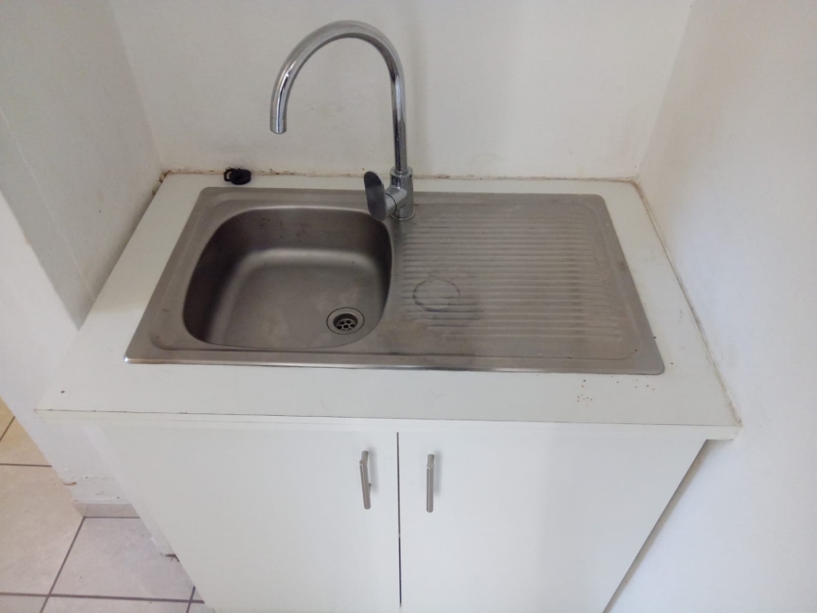 To Let 1 Bedroom Property for Rent in Jukskei Park Gauteng