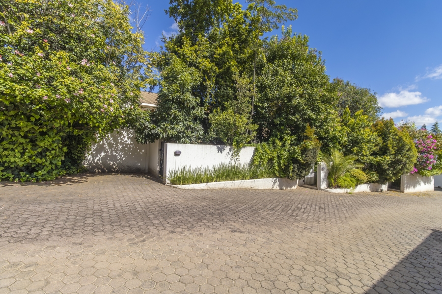 4 Bedroom Property for Sale in Bryanston Gauteng