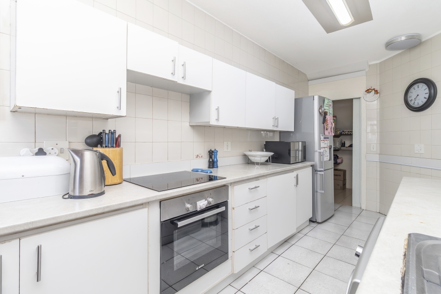 4 Bedroom Property for Sale in Bryanston Gauteng