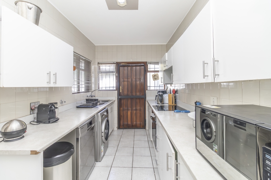 4 Bedroom Property for Sale in Bryanston Gauteng