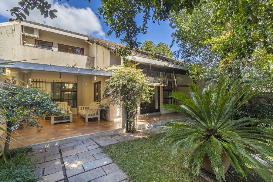 4 Bedroom Property for Sale in Bryanston Gauteng