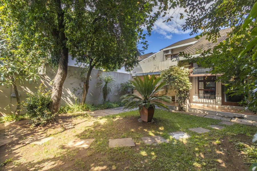 4 Bedroom Property for Sale in Bryanston Gauteng