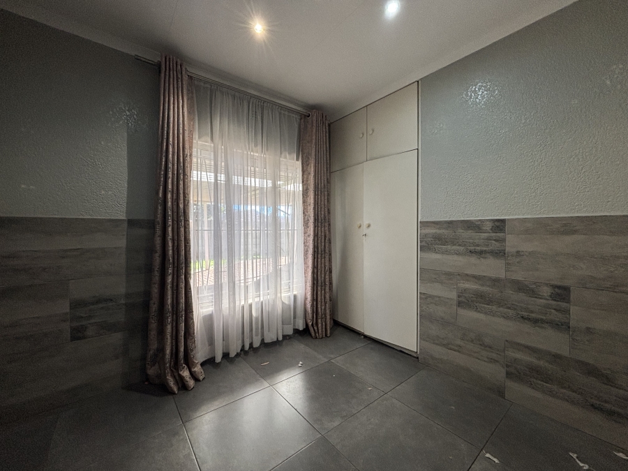 3 Bedroom Property for Sale in Ravenswood Gauteng