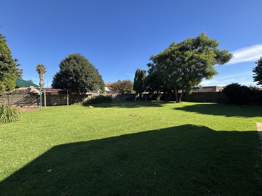 3 Bedroom Property for Sale in Ravenswood Gauteng