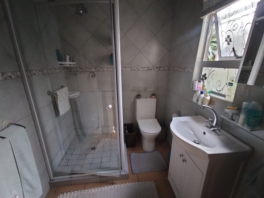 5 Bedroom Property for Sale in Pretoria North Gauteng