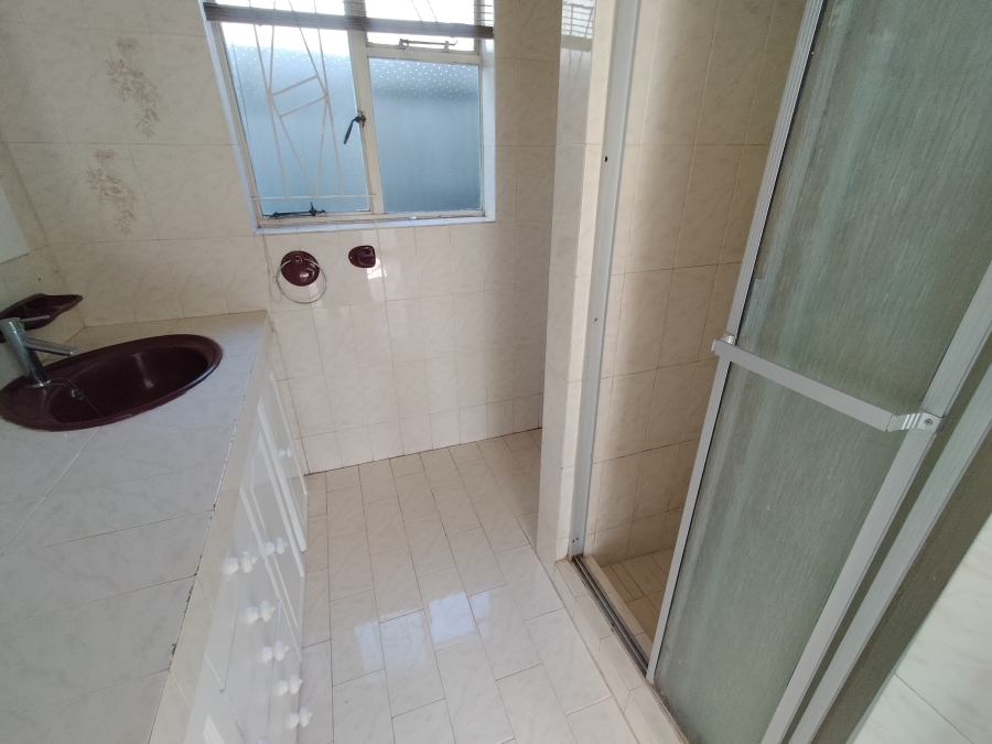 5 Bedroom Property for Sale in Pretoria North Gauteng
