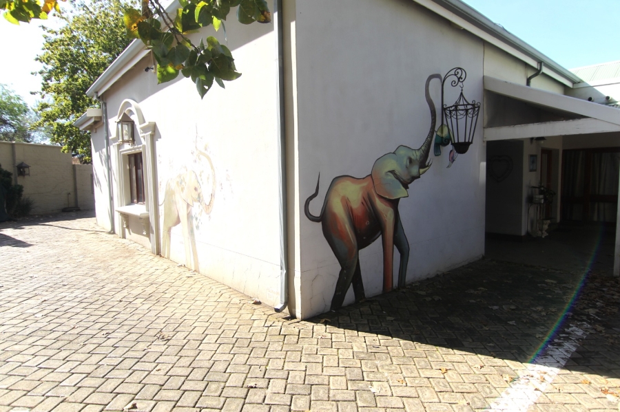 Commercial Property for Sale in Equestria Gauteng