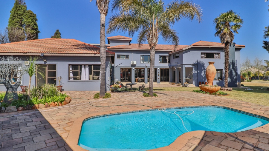 5 Bedroom Property for Sale in Rand Collieries Gauteng