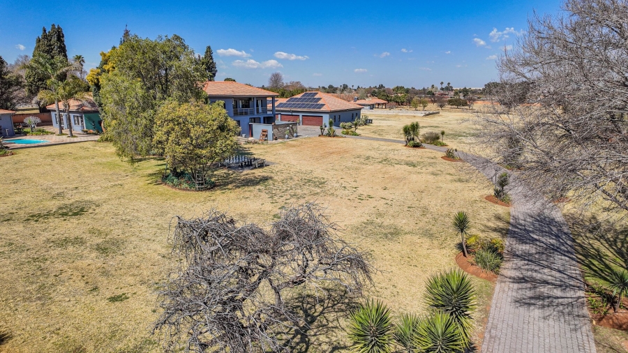 5 Bedroom Property for Sale in Rand Collieries Gauteng